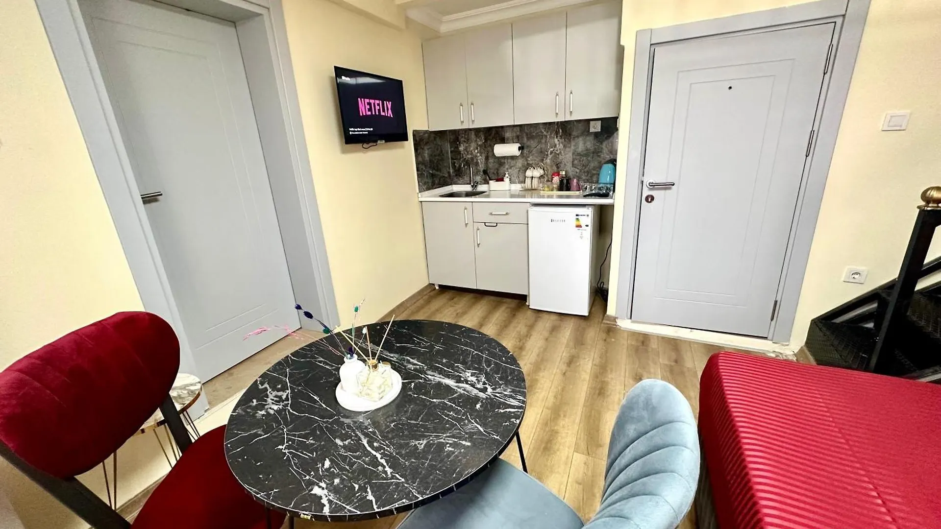 Taksim Pera Golden Stay Suit Hotel Istanbul 3*,