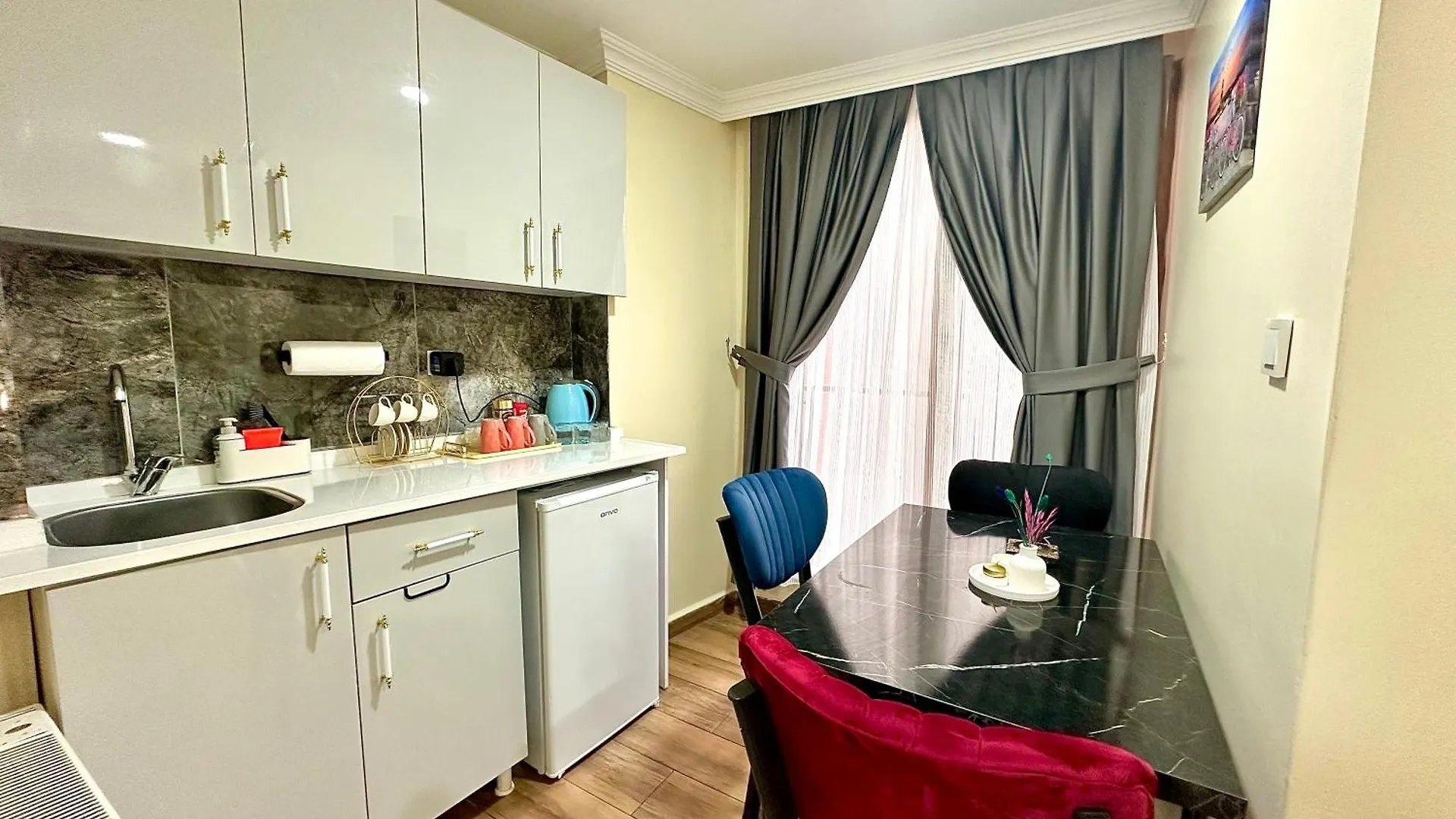 Taksim Pera Golden Stay Suit Hotel Istanbul