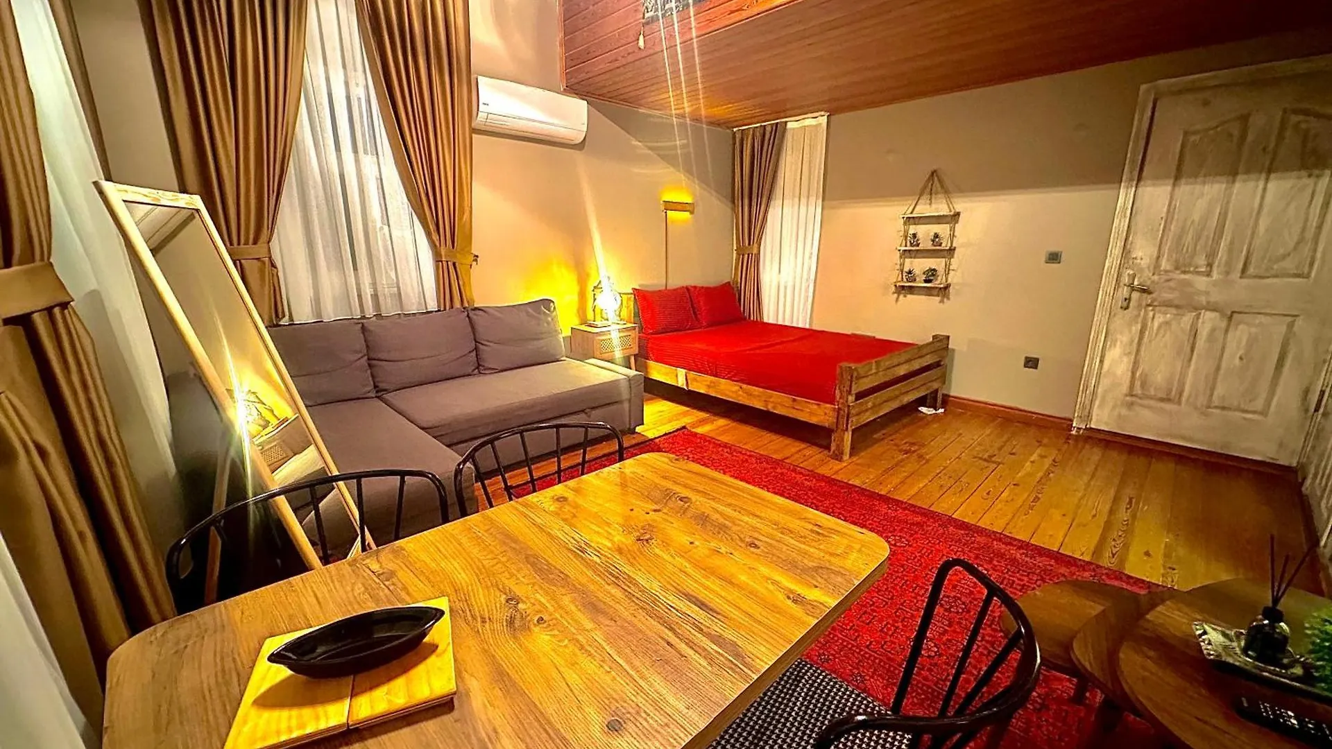 Taksim Pera Golden Stay Suit Hotel Istanbul